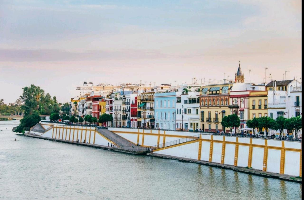 Sevilla Triana Jacuzzi Sevilha Exterior foto